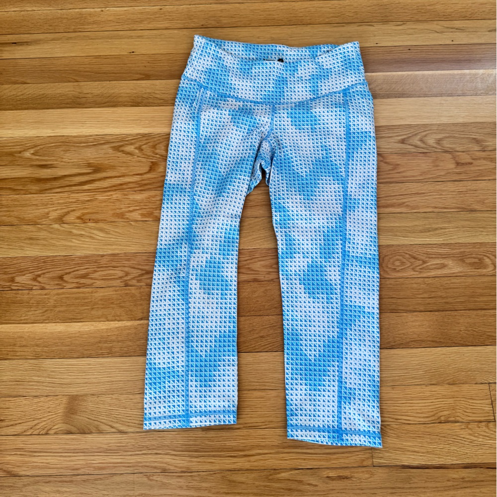 Old Navy Blue and White Geometric Leggings